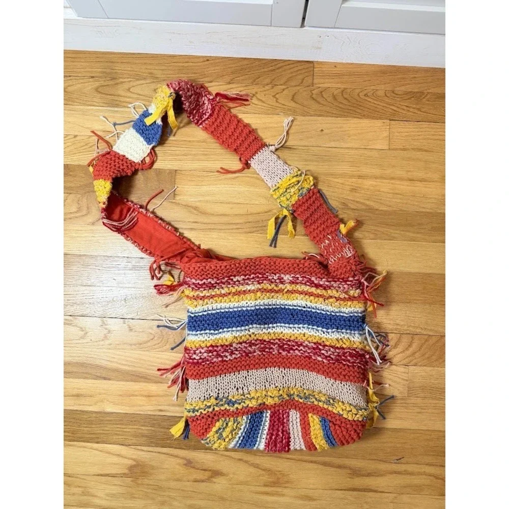 NEW FREE PEOPLE MULTICOLOR CROCHET NORTHBOUND HOBO CROSSBODY BAG BOHO FRINGE